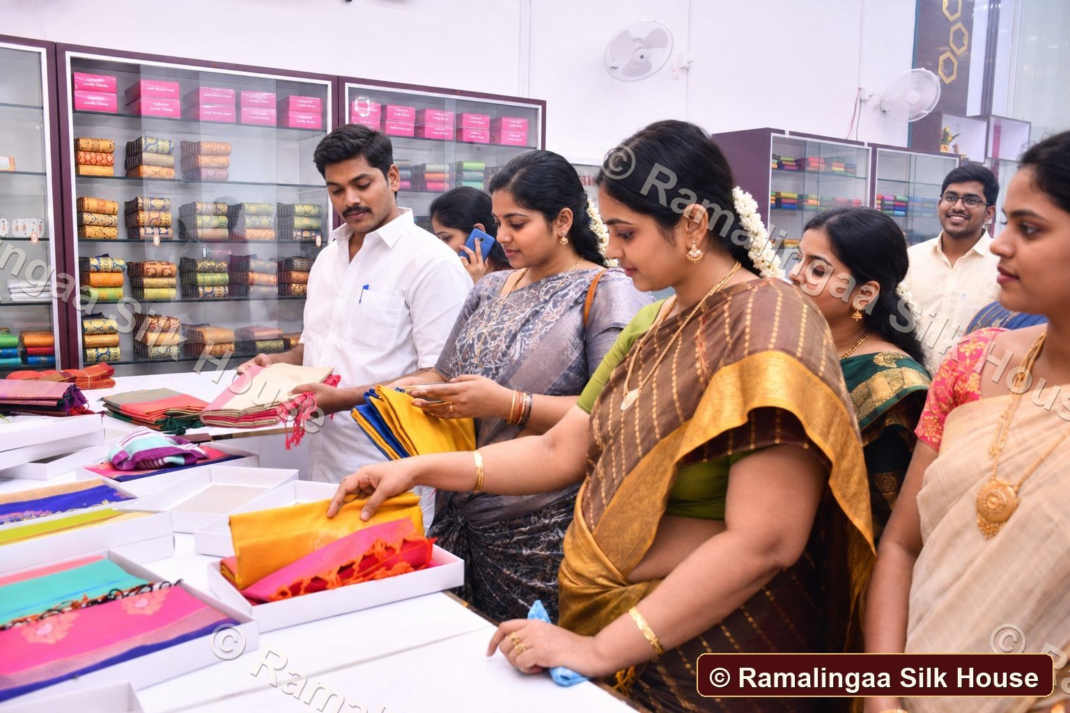Ramalingaa Silk House hero showroom